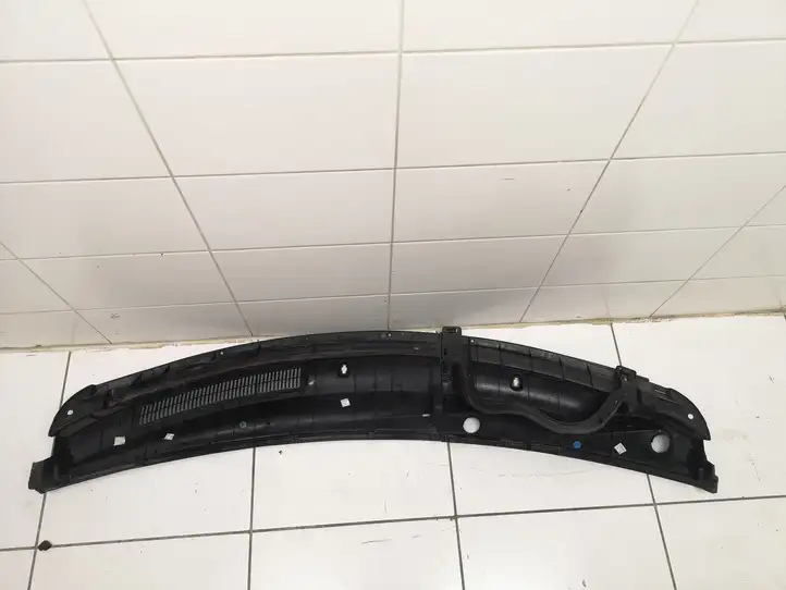 Toyota Yaris (2005 - 2009) 557830D040 Жабо стеклоочистителей — фото 2