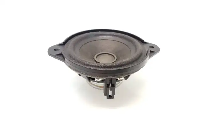 Tesla Model X (2015 - 2021) 100483301A Динамик панели приборов — фото 2