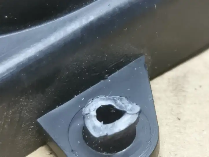 Chrysler Voyager (2004 - 2007)  04685950AC Громкоговоритель в панели