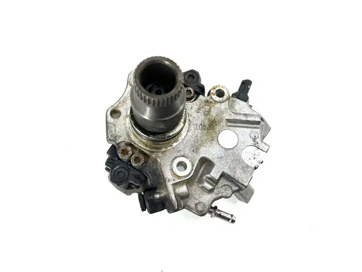 Mercedes-Benz C W204 (2007 - 2014) A6510701201 Топливный насос — фото 6