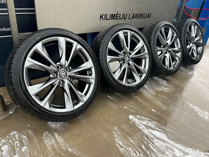Lexus ES 250 - 300 - 350 (2018 - ) Легкосплавный колесный диск R19 — фото 1
