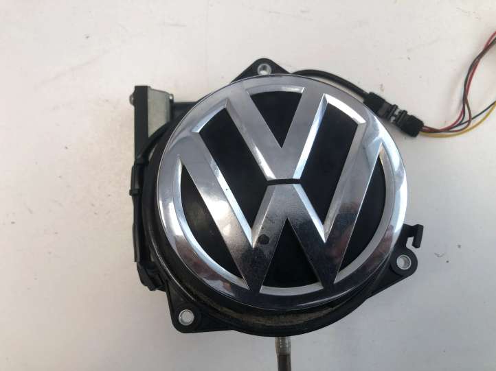 5G0827469E Volkswagen Golf VII Atidarymo rankenėlė (su kamera) galinio dangčio