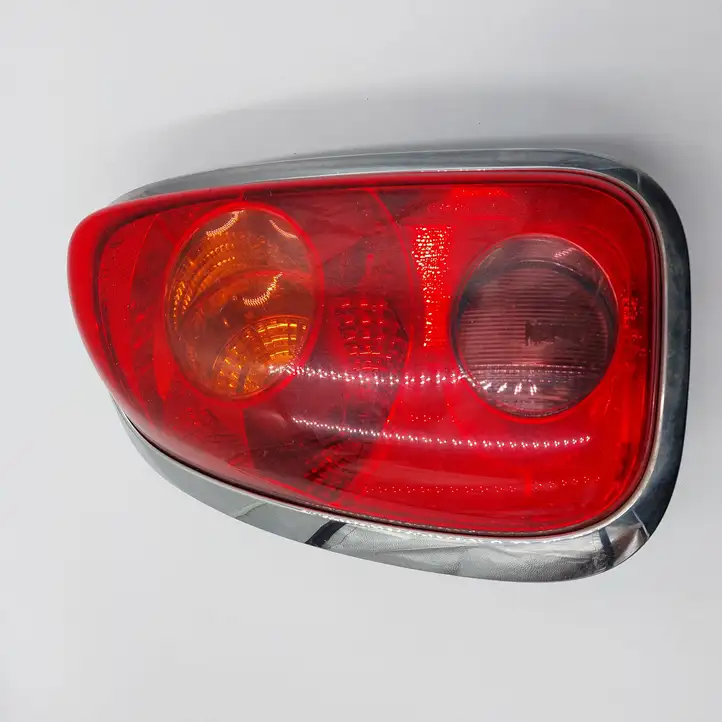 Mini Cooper Countryman R60 (2010 - 2016) 9808153 Задний фонарь в кузове — фото 1