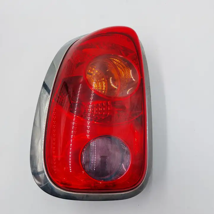Mini Cooper Countryman R60 (2010 - 2016) 9808153 Задний фонарь в кузове — фото 1