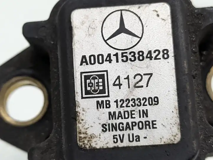 Mercedes-Benz E W211 (2002 - 2009) A0041538428 Датчик давления воздуха впуска — фото 5