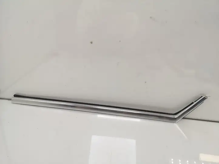 Citroen C6 (2005 - 2012) 9646289480 Облицовка заднего бокового стекла — фото 1