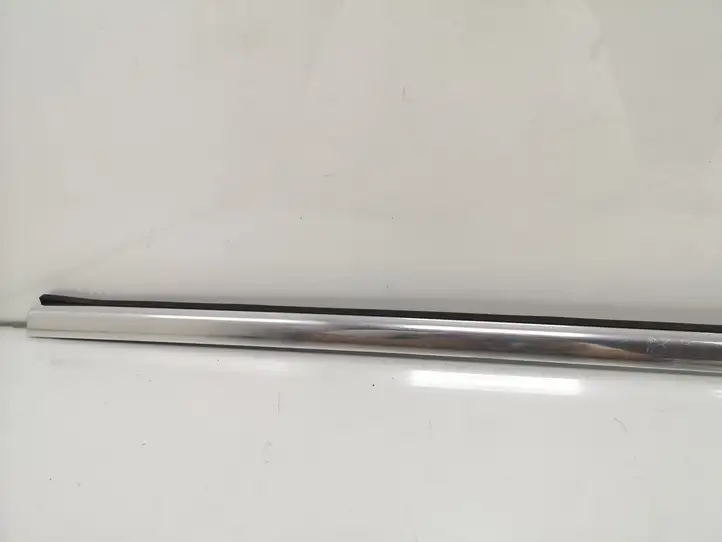 Citroen C6 (2005 - 2012) 9646289480 Облицовка заднего бокового стекла — фото 3
