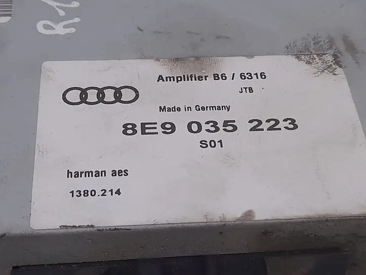 Audi A4 S4 B7 8E 8H (2004 - 2009) 8E9035223 Усилитель звука — фото 3