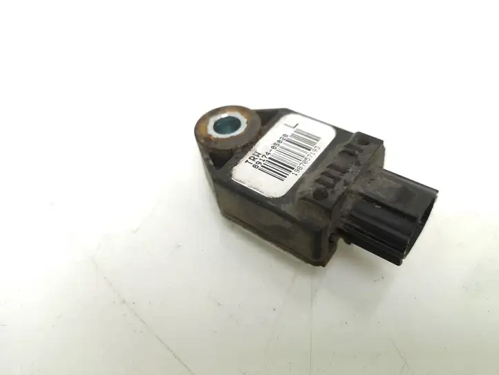 Toyota Avensis T250 (2006 - 2009) 8917405020 Датчик удара SRS — фото 2