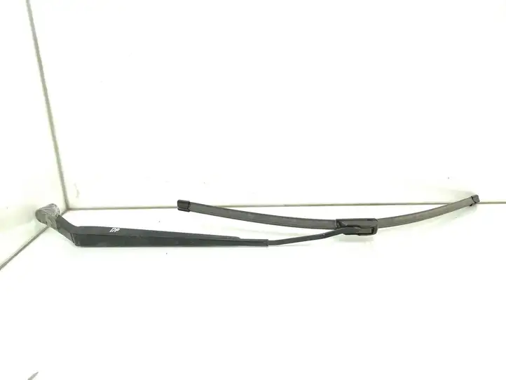 Toyota Avensis T250 (2006 - 2009) 6595 Рычаг стеклоочистителя — фото 1