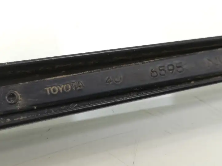 Toyota Avensis T250 (2006 - 2009) 6595 Рычаг стеклоочистителя — фото 3