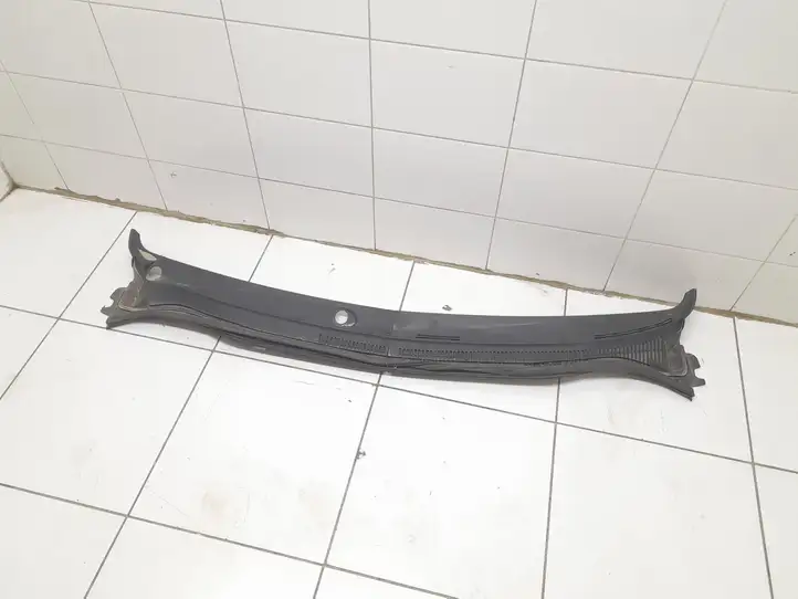 Toyota Avensis T250 (2006 - 2009) 5578105070 Жабо стеклоочистителей — фото 1