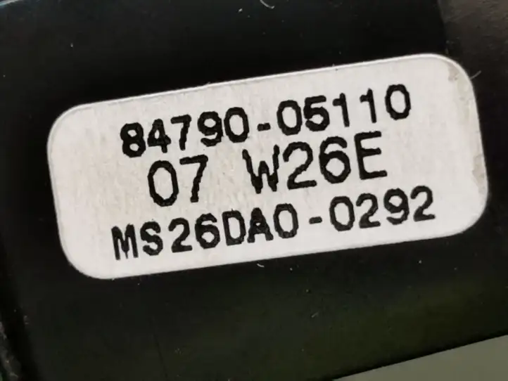 Toyota Avensis T250 (2006 - 2009) 8479005110 Кнопка обогрева стекла — фото 6
