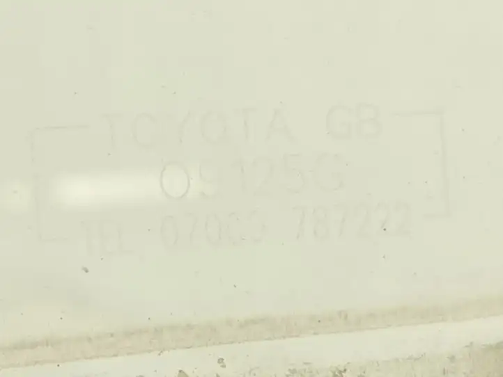 Toyota Avensis T250 (2006 - 2009) Стекло задней двери — фото 3