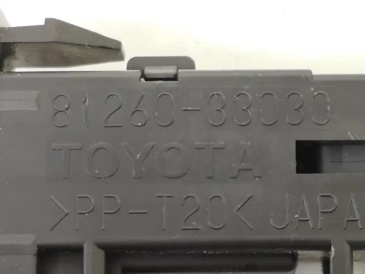 Toyota Avensis T250 (2006 - 2009) 8126033030 Лампа подсветки бардачка — фото 2