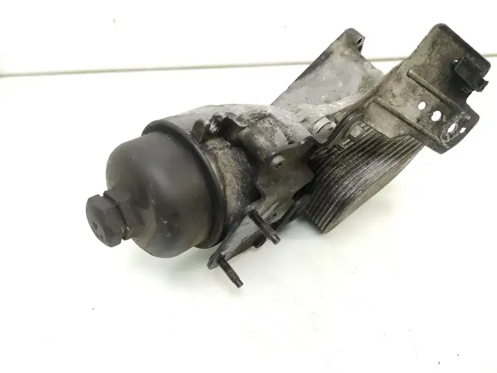 Ford Focus (2011 - 2015) 9687911280 Кронштейн масляного фильтра — фото 2