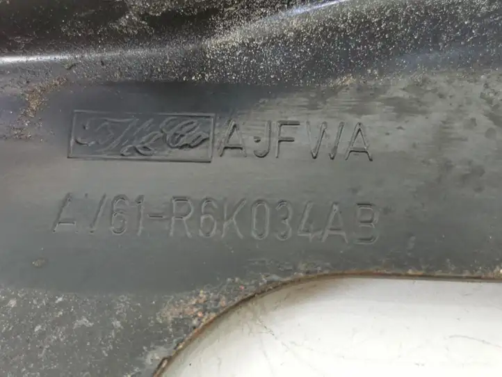 Ford Focus (2011 - 2015) AV61R6K034AB Площадка аккумулятора — фото 7