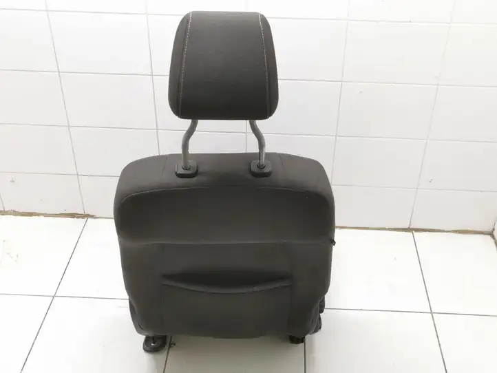 Ford Focus (2011 - 2015) BM51A648A40BB Переднее сиденье пассажира — фото 12