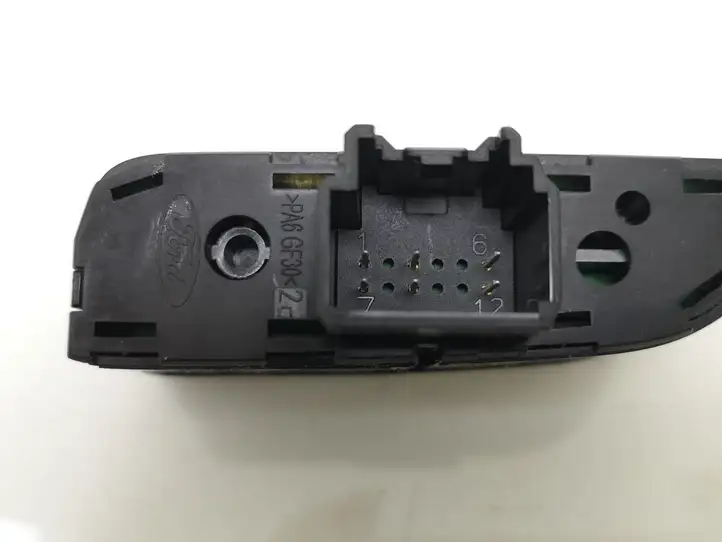 Ford Focus (2011 - 2015) AM5T18K574AC Кнопка обогрева стекла — фото 4
