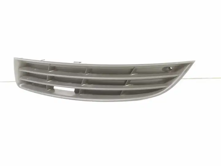 Volkswagen PASSAT B6 (2005 - 2010) 3C0853665 Нижняя решетка переднего бампера — фото 2