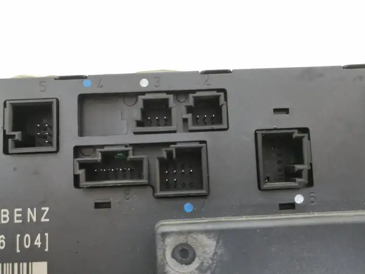 Mercedes-Benz E W211 (2002 - 2009) 2118707126 Блок управления дверью — фото 4