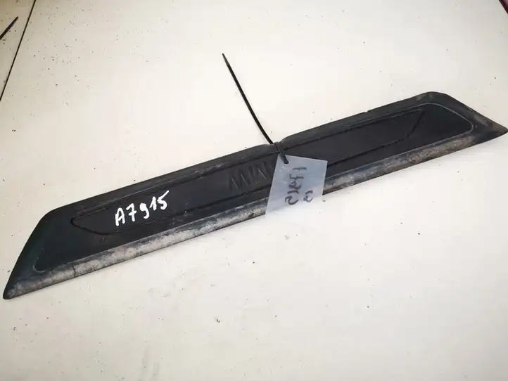 BMW 2 F22 F23 (2013 - 2017) 5147726331505 Внутренняя отделка переднего порога — фото 1