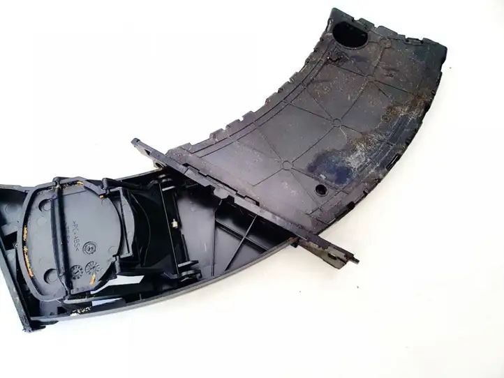 BMW 3 E90 E91 (2005 - 2012) 51457127462 Передний подстаканник — фото 1