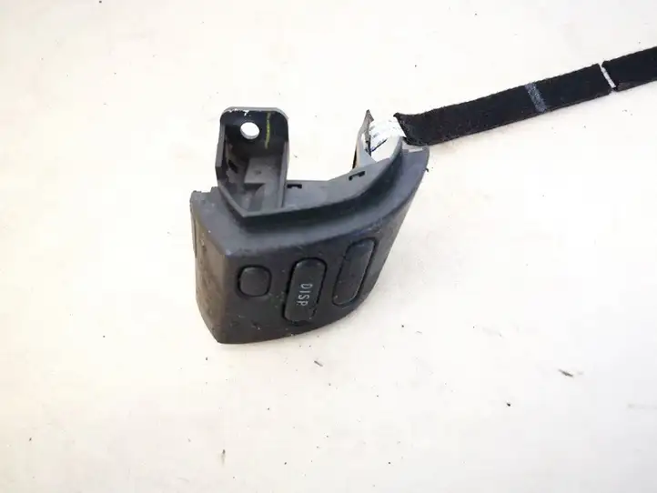 Toyota Corolla Verso AR10 (2004 - 2009) Кнопки на рулевом колесе — фото 2