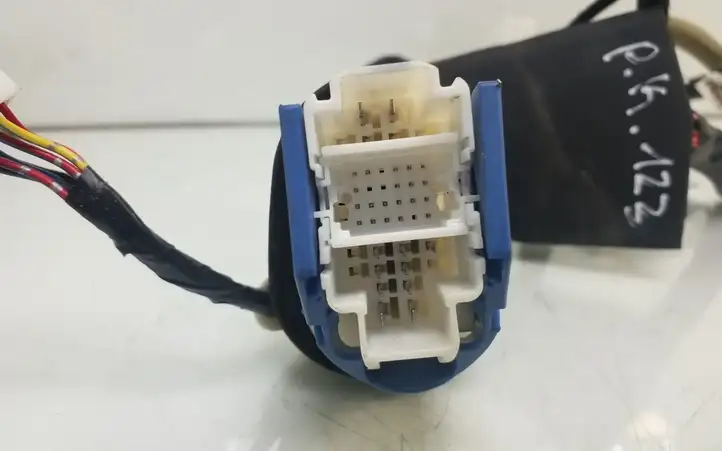 Mazda 6 (2009 - 2012) GDL467190 Проводка передней двери — фото 2