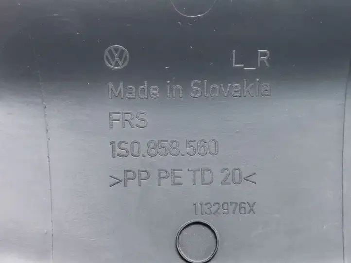 Volkswagen Up (2011 - ) 1S0858560 Обшивка рулевой колонки — фото 5