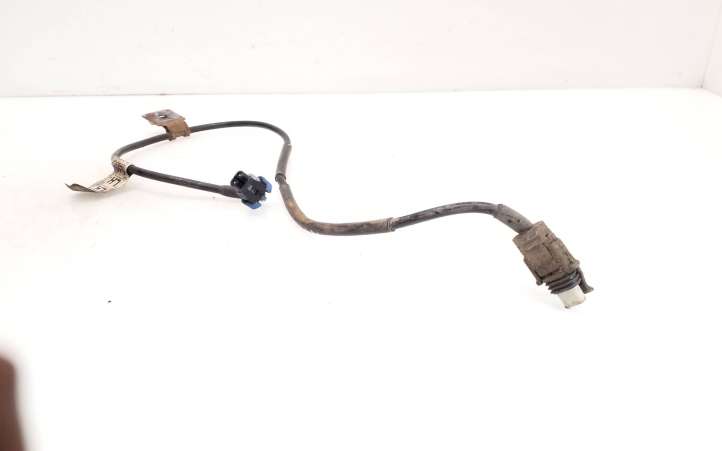 Opel Antara (2006 - 2011)   Передняя проводка датчика ABS