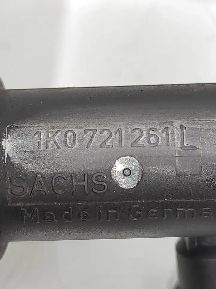 Volkswagen Touran I (2003 - 2010) 1K0721261L Главный тормозной цилиндр — фото 3