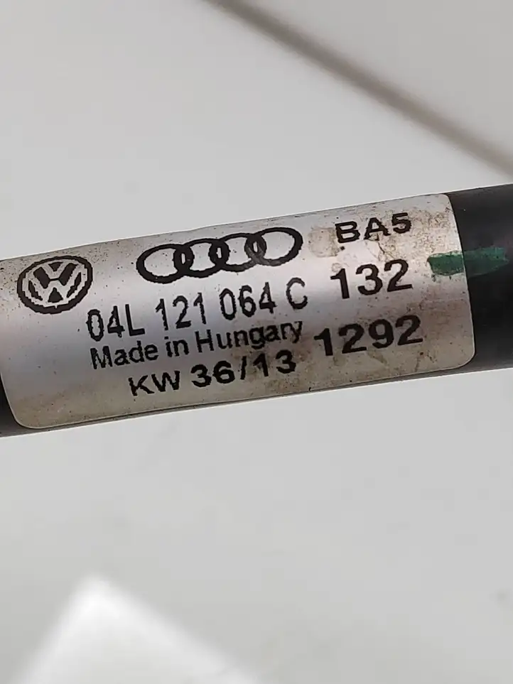 Volkswagen Golf VII (2013 - 2019) 04L121064C Шланги системы охлаждения — фото 5