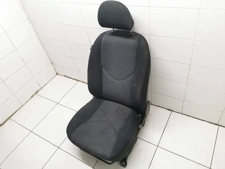 Toyota RAV 4 (XA30) (2006 - 2016) Переднее сиденье пассажира — фото 5