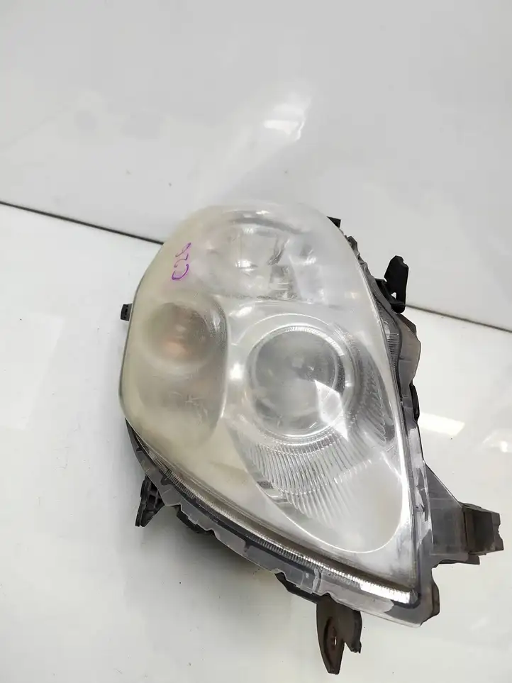 Toyota Auris 150 (2006 - 2012) 8115002460 Передняя фара — фото 1
