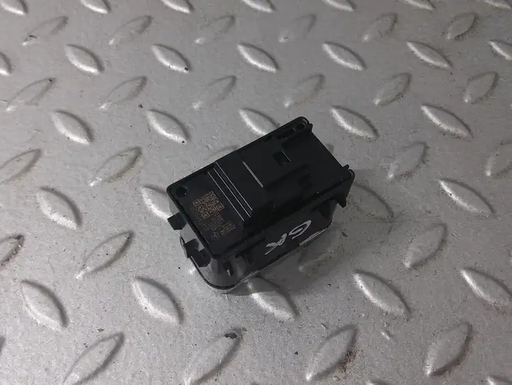 Mercedes-Benz A W177 (2018 - ) A1679050201 Блок кнопок стеклоподъемников — фото 5