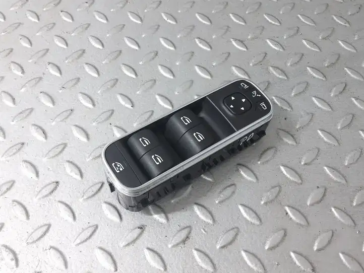 Mercedes-Benz A W177 (2018 - ) A1679050101 Блок кнопок стеклоподъемников — фото 1