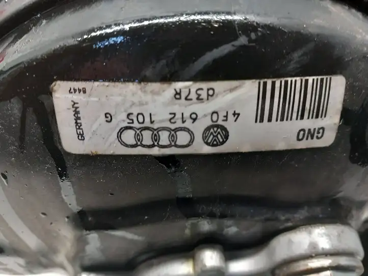 Audi A6 S6 C6 4F (2004 - 2008) 4F0612105G Вакуумный усилитель тормозов — фото 2