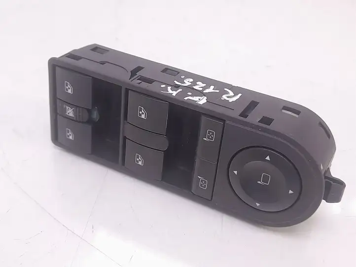 Opel Astra H (2004 - 2009) 13228699 Блок кнопок стеклоподъемников — фото 3