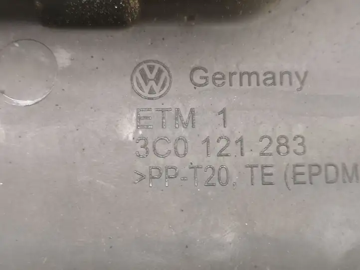 Volkswagen PASSAT B6 (2005 - 2010) 3C0121283 Дефлектор воздуха — фото 3