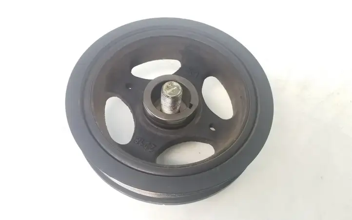 Toyota Avensis T250 (2006 - 2009) 134080R011 Шкив коленчатого вала — фото 3
