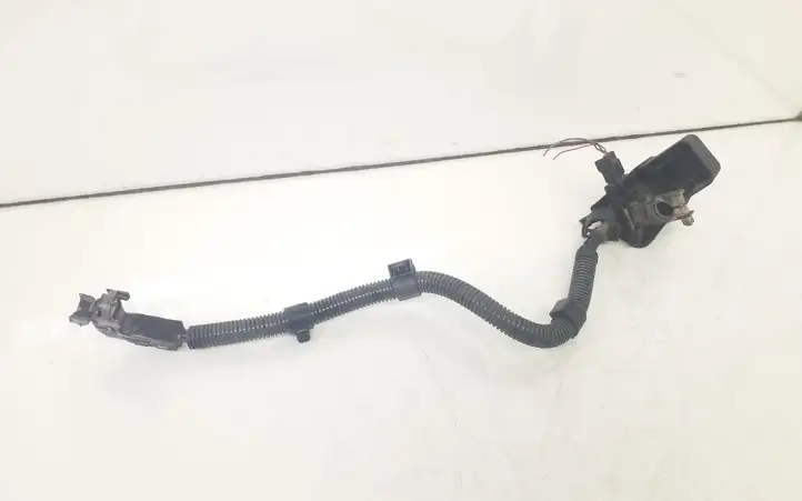 Toyota Avensis T250 (2006 - 2009) 2885028010 Плюсовой провод аккумулятора — фото 1