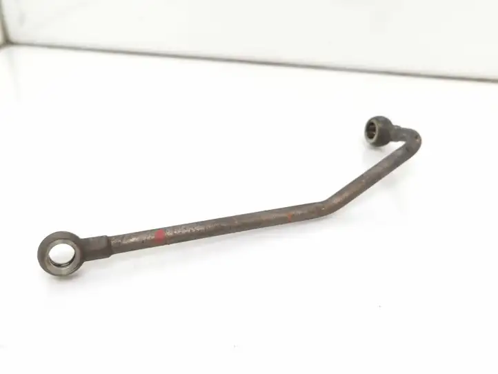 Toyota Avensis T250 (2006 - 2009) Трубки масляной системы — фото 4