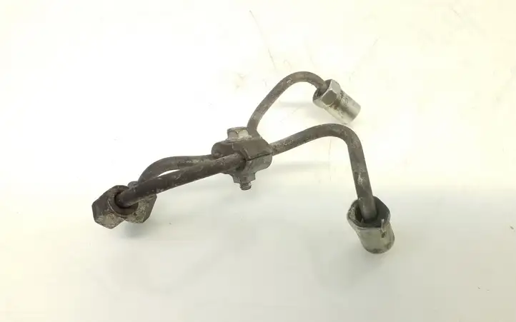 Toyota Avensis T250 (2006 - 2009) Трубка топливной системы — фото 1