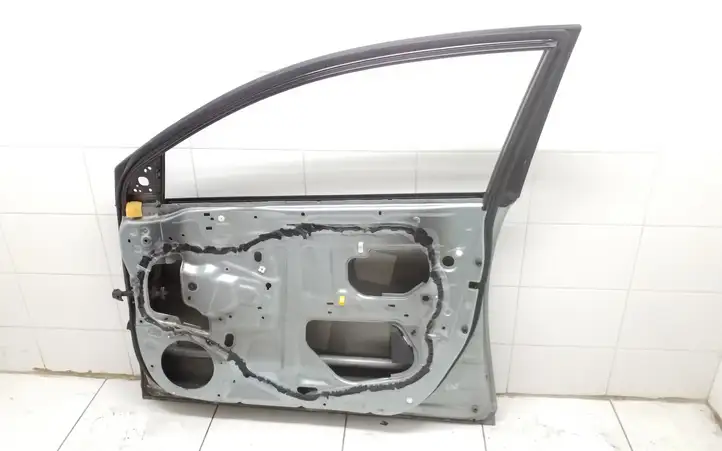 Toyota Avensis T250 (2006 - 2009) Дверь — фото 4