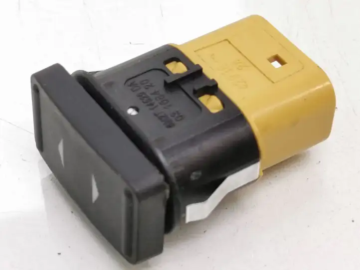 Ford Focus (2005 - 2008) 6M2T14529 Кнопка стеклоподъемников — фото 1