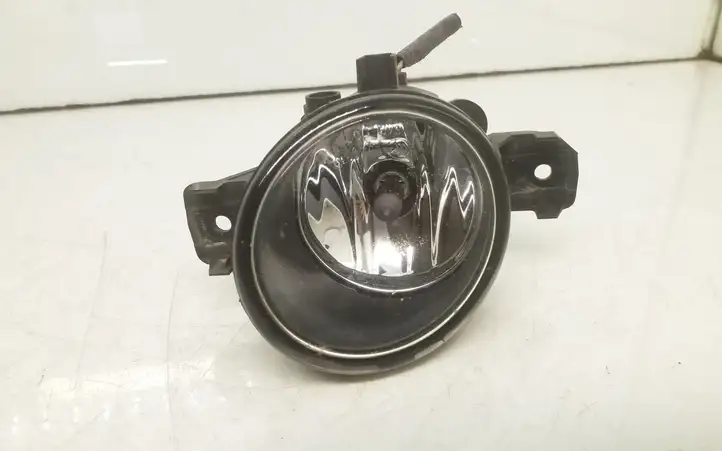 Nissan Qashqai (2006 - 2010) 89210438 Передняя противотуманная фара — фото 1