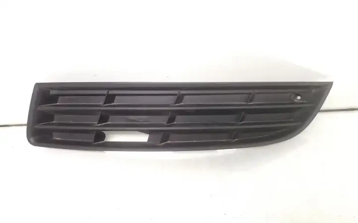 Volkswagen PASSAT B6 (2005 - 2010) 3C0853665 Нижняя решетка переднего бампера — фото 1