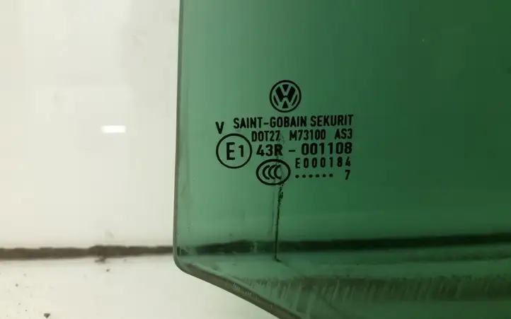 Volkswagen Touran I (2003 - 2010) Форточка двери — фото 2