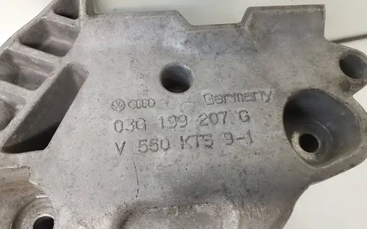 Volkswagen Jetta V (2005 - 2010) 03G199207G Кронштейн двигателя — фото 4